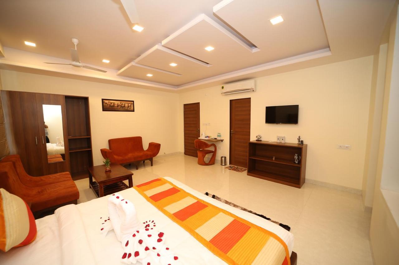 Hotel Myriad Inn Jaipur Exteriör bild